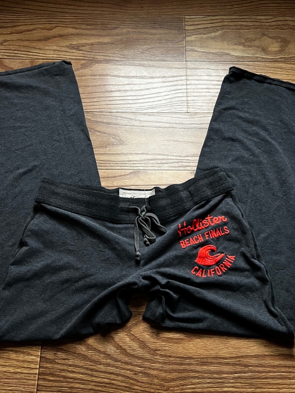 vintage hollister streetwear low rise sweatpants california grunge sk8r